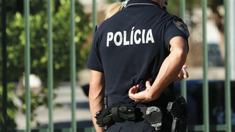 Polícia alerta para burlas com falsos acidentes em parques de estacionamento