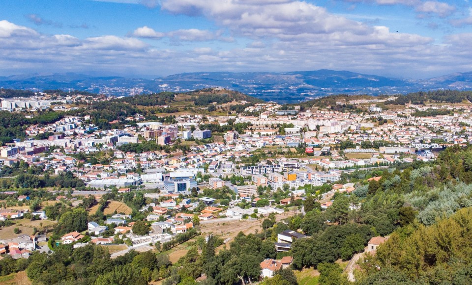 Câmara de Braga emite parecer desfavorável à prospecção de lítio