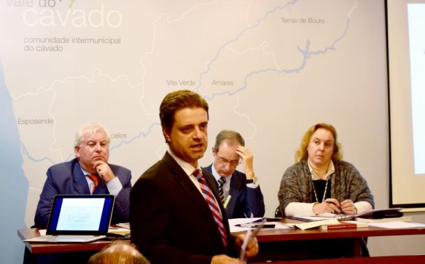 Presidente da Comunidade Intermunicipal do Cávado defende referendo sobre regionalização