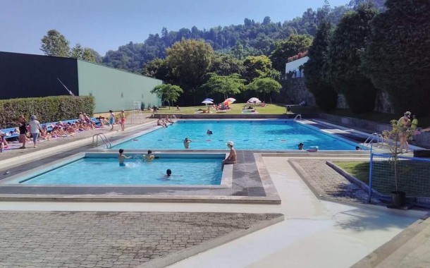 Jovem de 13 anos em estado crítico após pré-afogamento em piscina de Braga