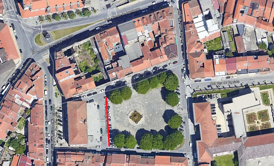 Estacionamento em frente aos Paços do Concelho proibido entre esta sexta e domingo