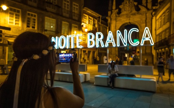 Noite Branca arranca em força e promete ‘colorir’ de branco Braga até domingo