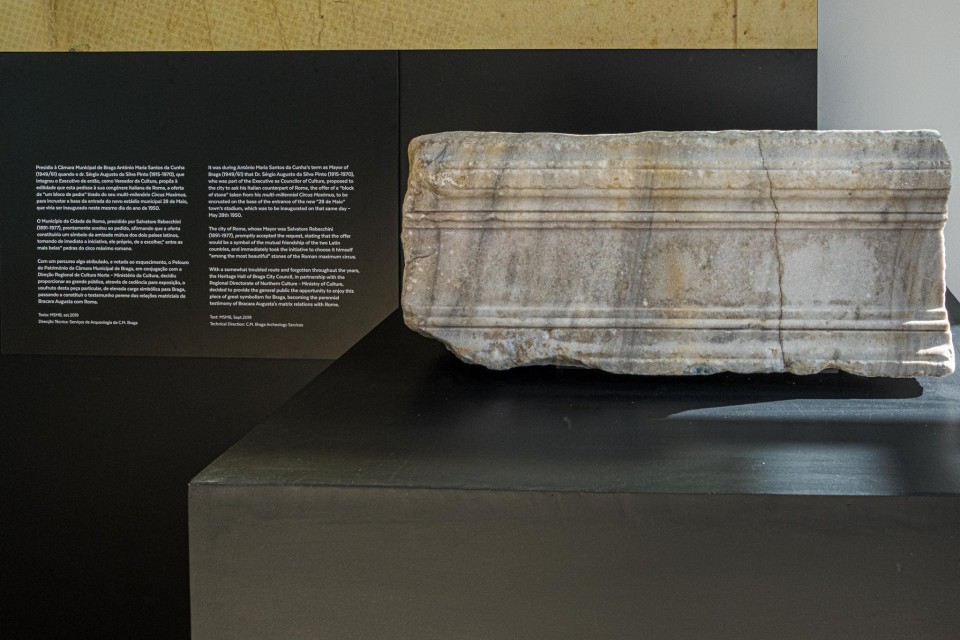 Pedra do Circo Máximo de Roma doada a Braga já está no Museu D. Diogo de Sousa