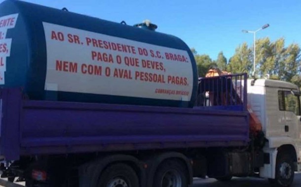 Salvador contra Correia: Começa julgamento do ‘camião do fraque’