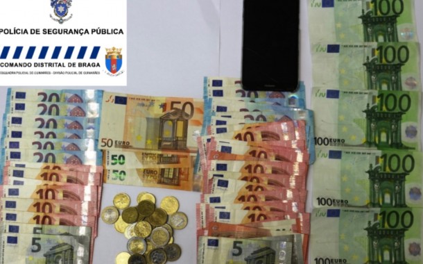 PSP de Guimarães detém jovens por passagem de notas de 100 euros falsas
