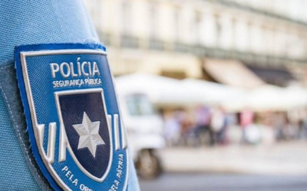 PSP deteve em Braga jovem que roubou taxistas, motoristas da Uber e estafetas motorizados