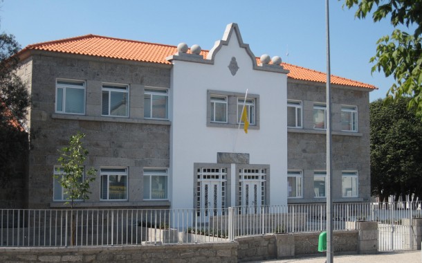 Póvoa de Lanhoso assinala 80 anos da Escola António Lopes