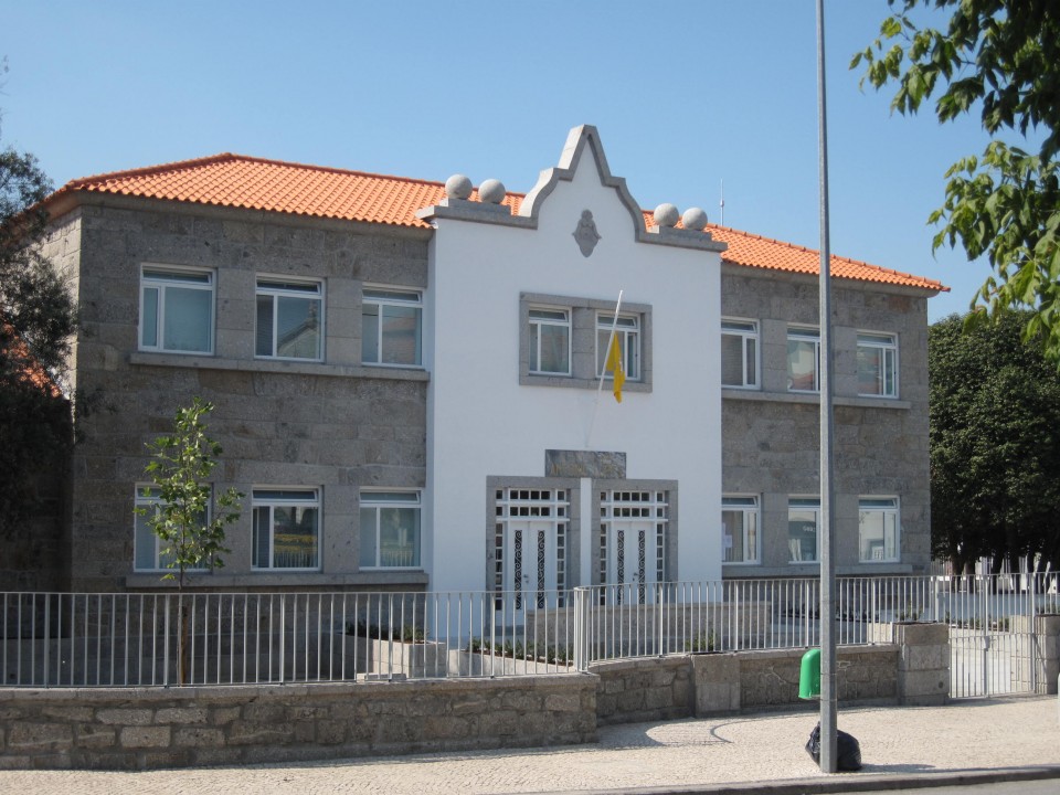 Póvoa de Lanhoso assinala 80 anos da Escola António Lopes