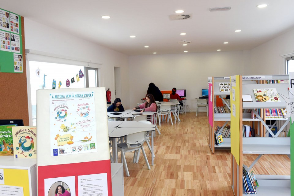 Nova biblioteca de EB de S. Lázaro enriquece rede de bibliotecas escolares do concelho