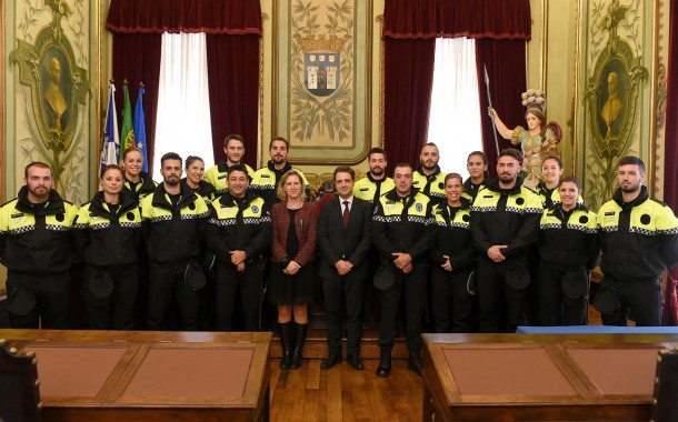 Novos polícias municipais de Braga ‘apresentam-se’ na Câmara