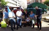 CAMPANHA - Aliança apresentou medidas na feira semanal de Amares