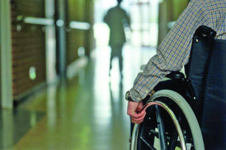 Centros de saúde abertos para passar atestados a eleitores que não podem votar sozinhos