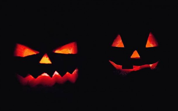 Bruxas, mortos-vivos e outras ‘fantasmagorices’ comemoram Halloween no pavilhão de Barcelos