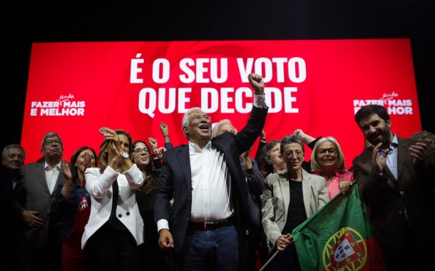 Projecções das televisões dão vitória ao PS com larga maioria