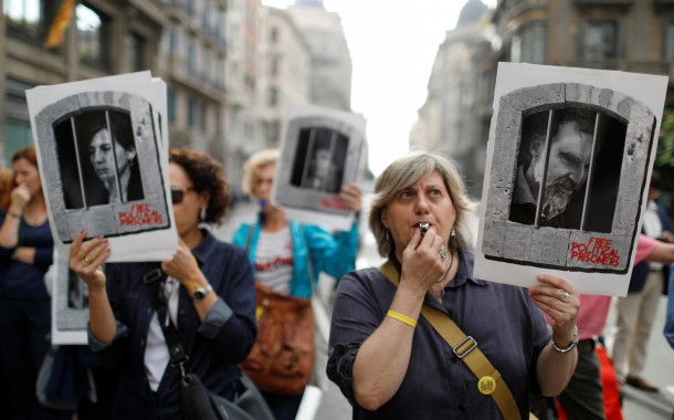 Independentistas catalães condenados a penas de prisão até 13 anos