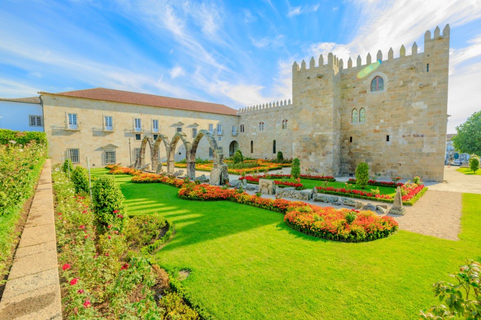 Jardim do antigo Paço Episcopal de Braga entre os mais bonitos do mundo