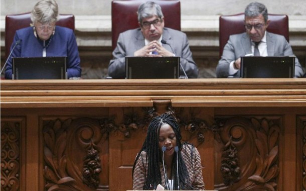 PS propõe um minuto de intervenção para deputados únicos em debates