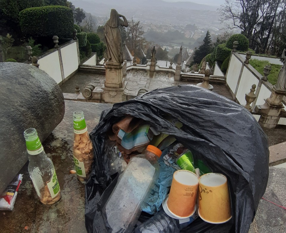 Bracarense denuncia “nova lixeira” no Santuário do Bom Jesus à Unesco