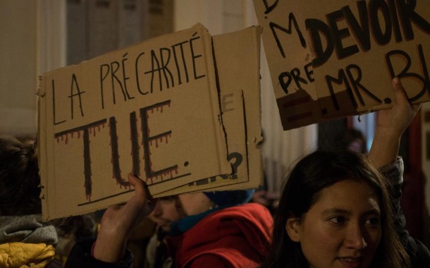 Estudante imola-se em França por falta de apoios financeiros