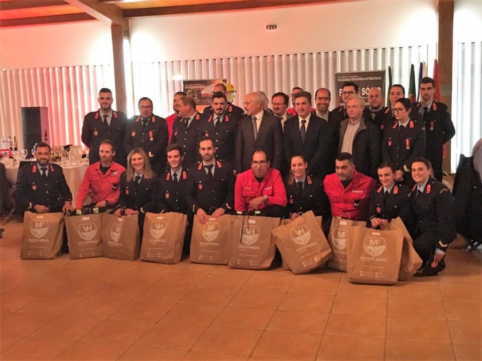 Bombeiros de Vila Verde recebem 33 equipamentos de protecção individual
