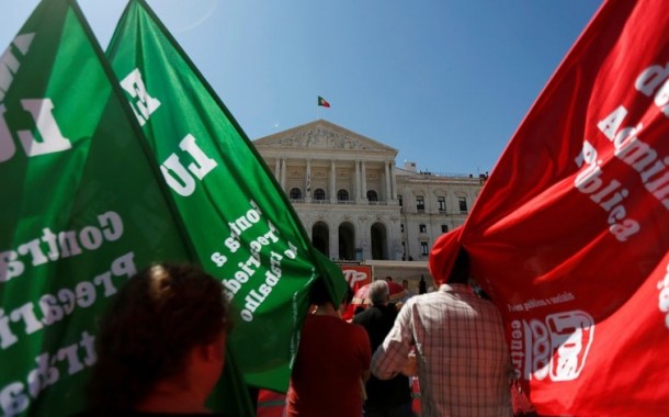 Aumentos da função pública de 2020 com base na inflação de 2019. Sindicatos contestam
