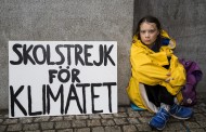 Greta Thunberg convidada a deslocar-se a Portugal por proposta do bloquista José Maria Cardoso