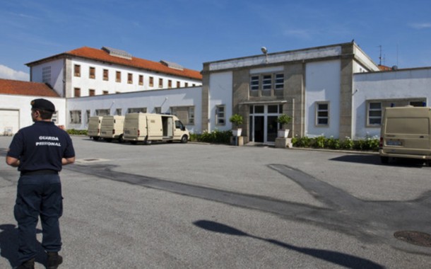 Cinco guardas prisionais detidos pela PJ na cadeia de Paços de Ferreira