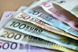 CGTP e patrões rejeitam salário mínimo de 635 euros