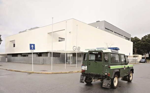 GNR de Esposende detém homem por ameaças a ex-namorada e ameaças a bombeiros
