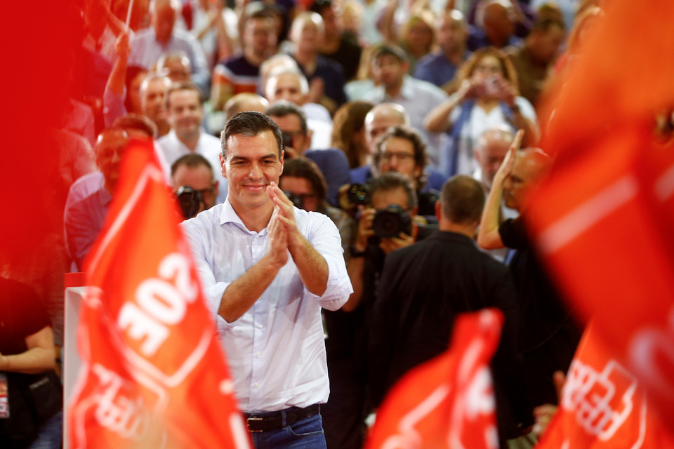 Campanha eleitoral para as legislativas em Espanha arrancou esta sexta-feira