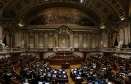 AR: PS preside a oito comissões parlamentares, PSD a cinco e BE a uma