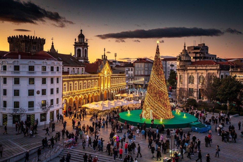 Decorações de Natal de Braga em votação para melhor do país