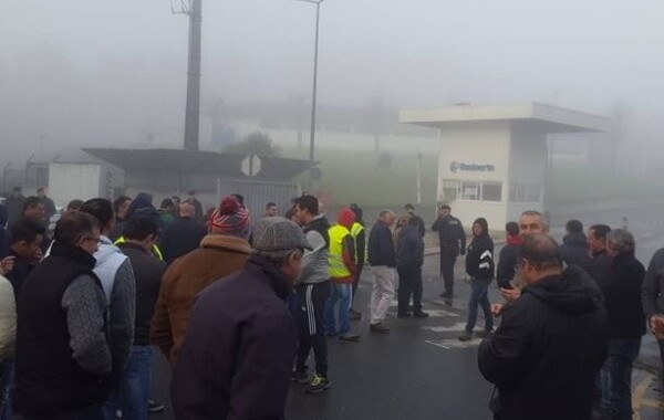 Greve na Resinorte pela “valorização do trabalho” com adesão de 90%