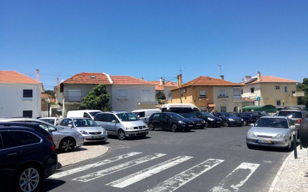 GNR lança operação para fiscalizar estacionamento em passeios e passadeiras em Braga