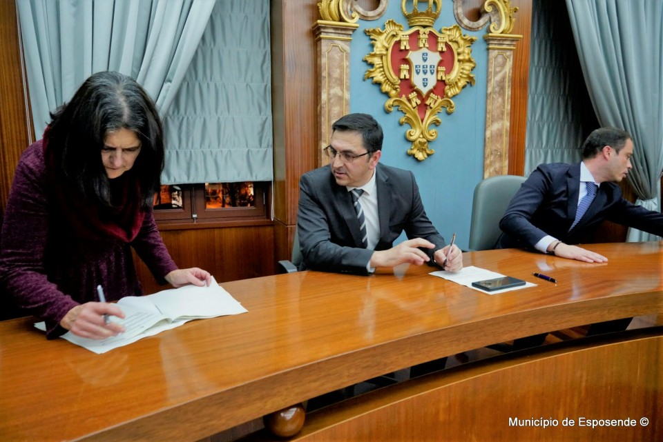 Esposende assina contratos programa de desenvolvimento desportivo