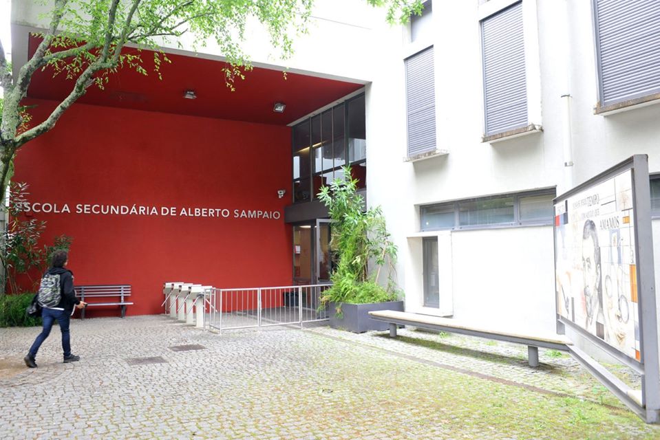 Escola suspende alunos envolvidos em rixa em Braga (actualização)