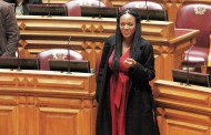 Livre adia decisão e Joacine continua a ser deputada (Actualização)