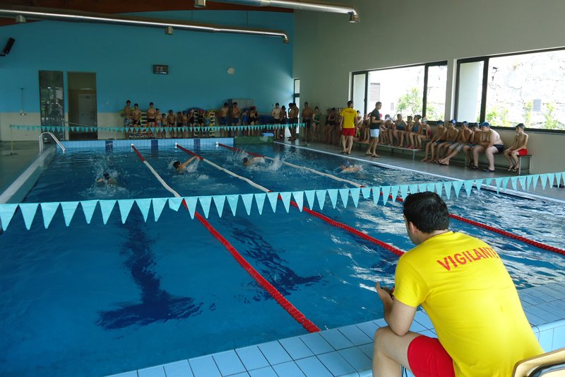 Piscinas cobertas no Norte com “boas condições” face a critérios da OMS