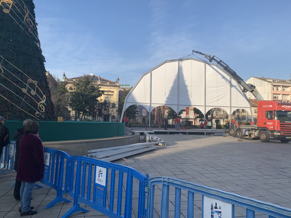 ‘Braga para Todos’ não quer tendas no centro histórico. “Quem visita a cidade vem pela História e não para ver tendas”