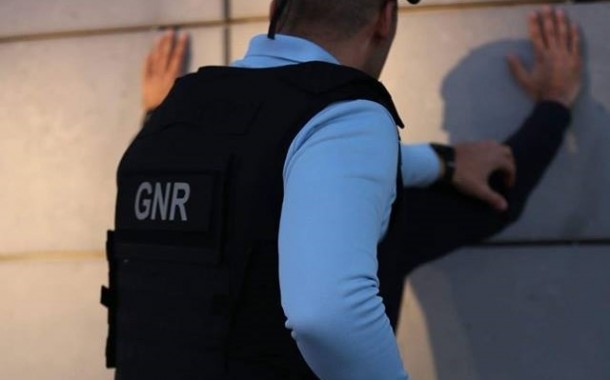 Cadastrado procurado internacionalmente detido em Vila Verde