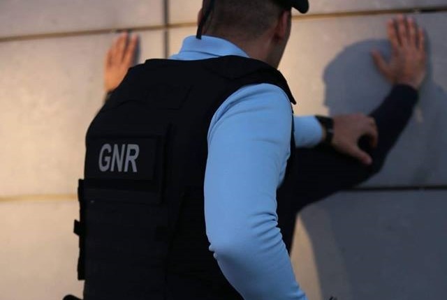 Cadastrado procurado internacionalmente detido em Vila Verde