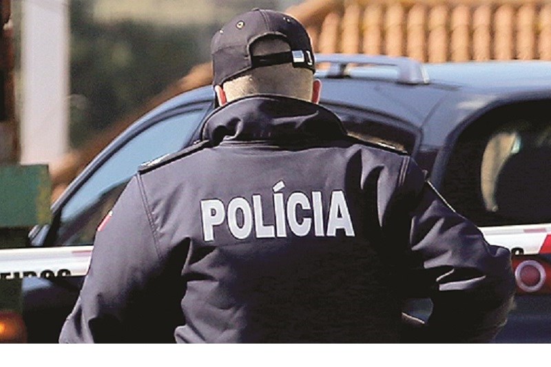 Rixa com álcool à mistura acaba com detenção de mulher em Famalicão