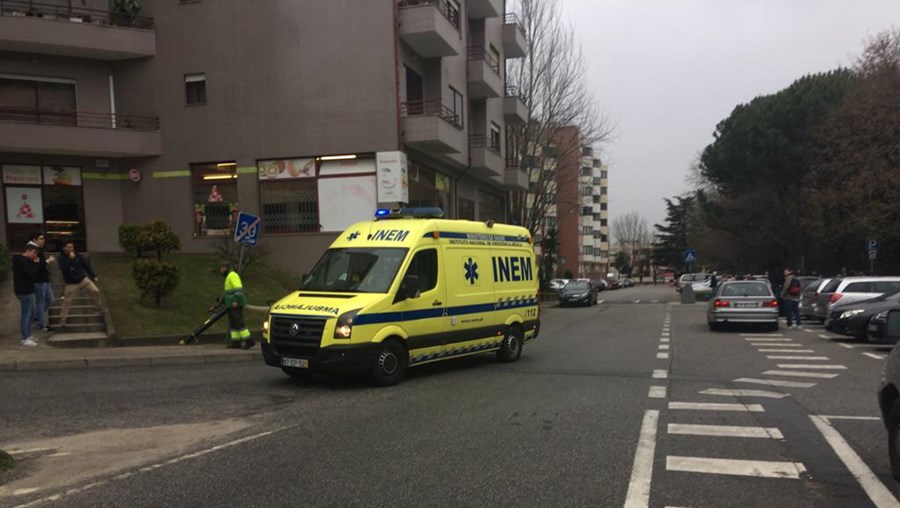 Estudante esfaqueado por colega junto a escola em Braga (em actualização)