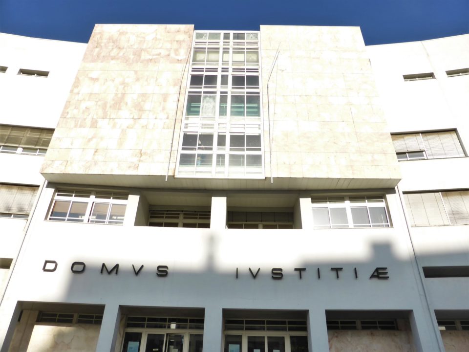 Final Four. PSP deteve condutor que atropelou um casal e, depois, tentou fazer o mesmo a um polícia