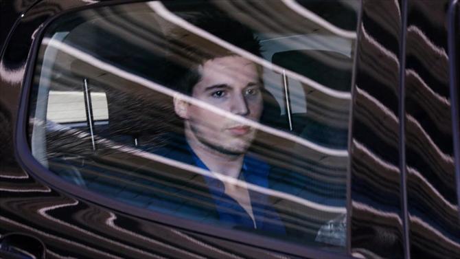 Rui Pinto continua em prisão preventiva e vai a julgamento por 90 crimes
