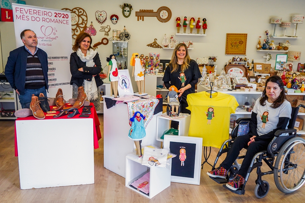 Produtos Namorar Portugal para todos com a “Bia Inclusiva” e  ‘Artecouro a Namorar’
