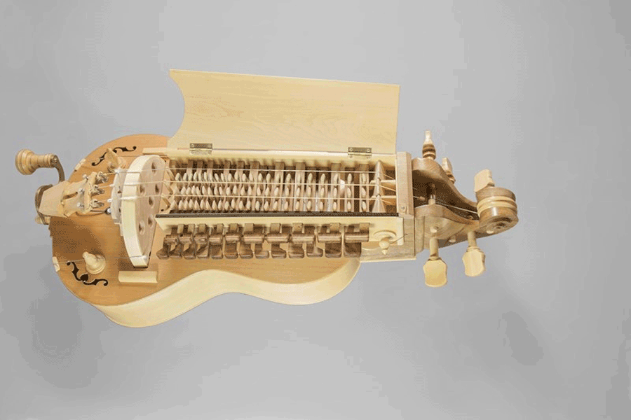 Casa dos Crivos mostra instrumentos musicais populares do Noroeste Peninsular (até 29 FEV)