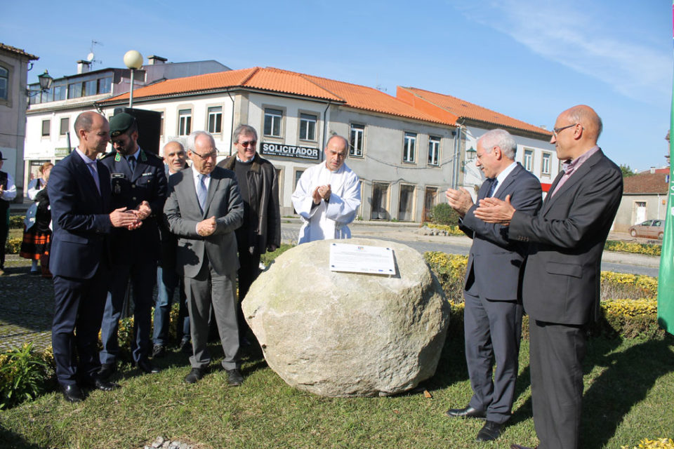 Vila de Prado. Obras em curso para reabilitar a Praça Comendador Sousa Lima