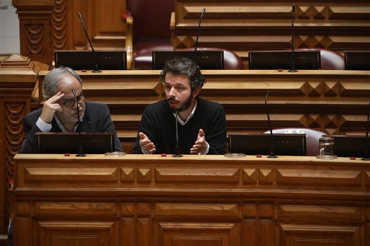 Bloco diz que não há “gente séria na bancada do Chega”