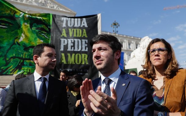 CDS insiste em Amares no referendo sobre eutanásia